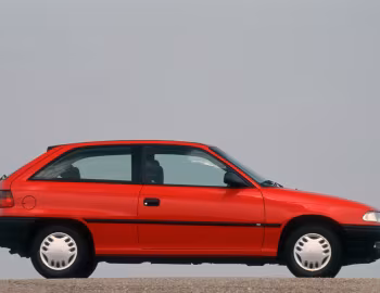 Opel Astra GL 3-door (F) '08.1994–06.1996