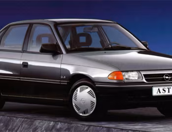 Opel Astra GLS Sedan (F) '05.1992–07.1994