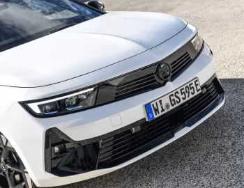 Opel Astra GSe [Worldwide] (L) '2023–25