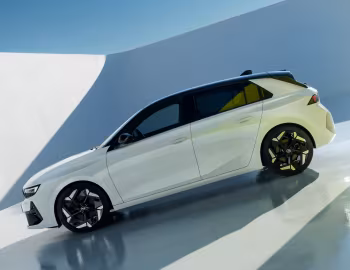 Opel Astra GSe [Worldwide] (L) '2023–25