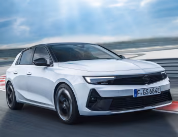 Opel Astra GSe [Worldwide] (L) '2023–25