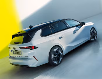 Opel Astra GSe Sports Tourer [Worldwide] (L) '2023–25