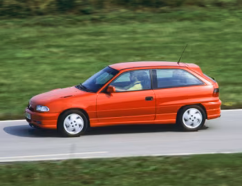 Opel Astra GSi (F) '09.1991–94