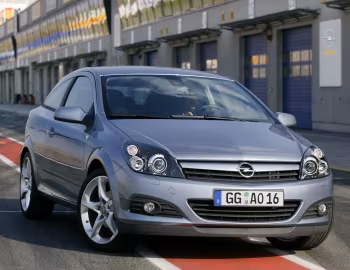 Opel Astra GTC (H) '2005–06