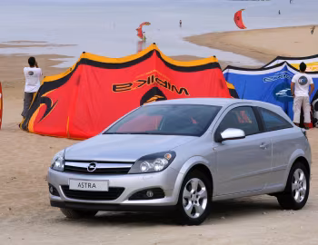 Opel Astra GTC (H) '2005–06