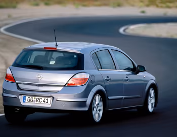 Opel Astra Hatchback (H) '2004–07