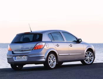 Opel Astra Hatchback (H) '2004–07