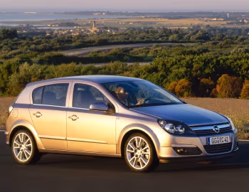 Opel Astra Hatchback (H) '2004–07