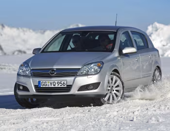Opel Astra Hatchback 1.6 twinport (H) '11.2006–10.2007