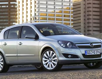 Opel Astra Hatchback 1.9 CDTI (H) '2007–14