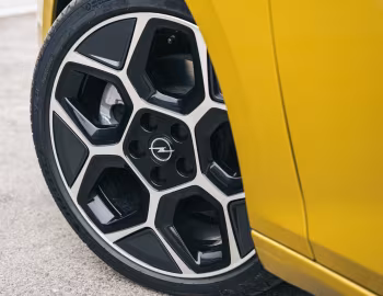 Opel Astra Hybrid Ultimate [Worldwide] (L) '2026