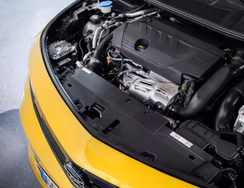 Bajo el capó Opel Astra Plug-in Hybrid Ultimate [Worldwide] (L) '02.2022–25