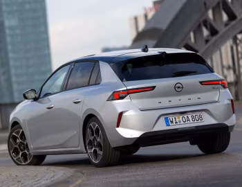 Opel Astra Hybrid 48-Volt Technology [Worldwide] (L) '2024–25