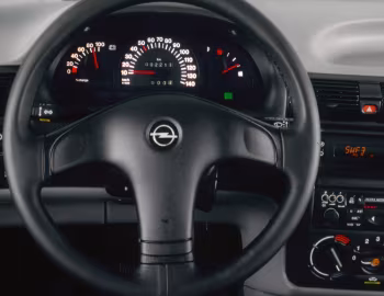Panel frontal Opel Astra Impuls II (F) '1991
