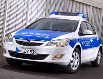 Opel Astra Polizei (J) '2009–12