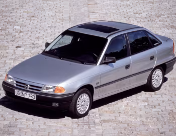 Opel Astra CD Sedan (F) '05.1992–07.1994