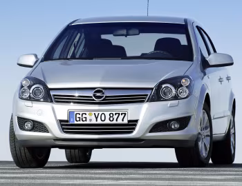 Opel Astra Sedan (H) '2007–14