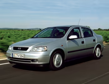 Opel Astra Sedan (G) '1998–2004