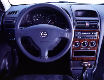 Panel frontal Opel Astra Sedan (G) '1998–2004