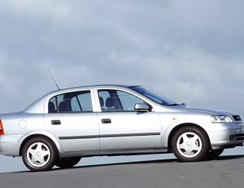 Opel Astra Sedan (G) '1998–2004