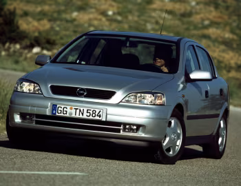 Opel Astra Sedan (G) '1998–2004