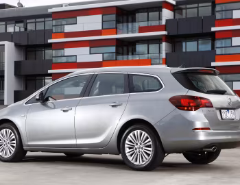 Opel Astra Sports Tourer [Australia] (J) '2012–13