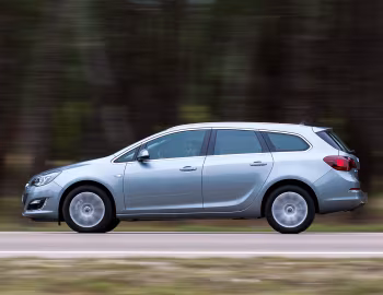 Opel Astra Sports Tourer (J) '2012–15