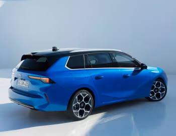 Opel Astra Ultimate Sports Tourer [Worldwide] (L) '2022–25