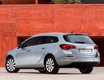Opel Astra Sports Tourer (J) '2012–15