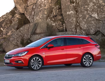 Opel Astra Sports Tourer BiTurbo (K) '2016–19