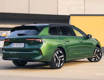 Opel Astra Sports Tourer Hybrid Ultimate [Worldwide] (L) '2026