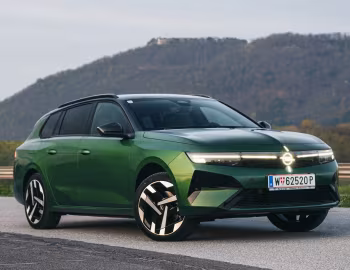 Opel Astra Sports Tourer Hybrid Ultimate [Worldwide] (L) '2026