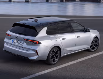 Opel Astra Sports Tourer Hybrid 48-Volt Technology [Worldwide] (L) '2024–25