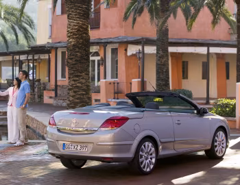 Opel Astra TwinTop 1.9 CDTi (H) '2006–10