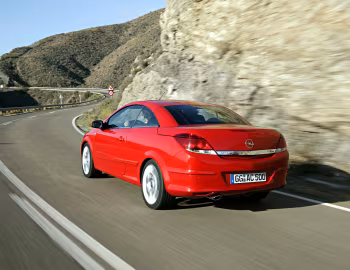 Opel Astra TwinTop 2.0 Turbo (H) '2006–10