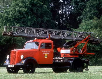 Opel Blitz 1,5 t Feuerwehr-Drehleiter Magirus DL 17 (2,5-32) '1938–42