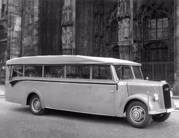 Opel Blitz 3,0 t Kässbohrer Cabrioletomnibus (3,6-47 NR) '1937