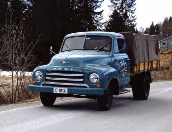 Opel Blitz 1.75t Pritschenwagen (330) '1950–56