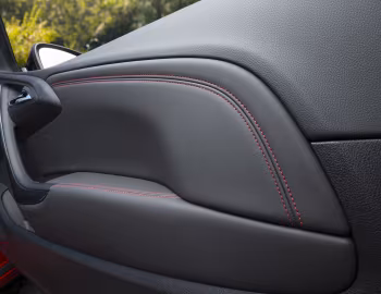 Interior Opel Cascada "Supreme" '2016–19