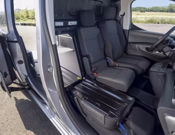 Interior Opel Combo Cargo XL [Worldwide] '2024–pr.