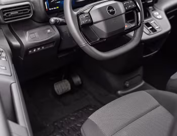 Interior Opel Combo Cargo Electric [Worldwide] '2024–pr.