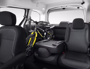 Interior Opel Combo Life [Russia] '2021–22