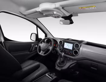 Interior Opel Combo Life [Russia] '2021–22