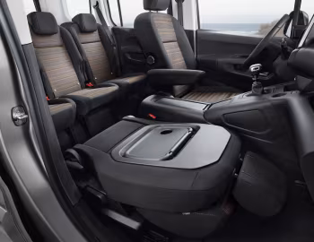 Interior Opel Combo Life '2018–24