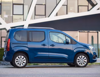 Opel Combo Life '2018–24