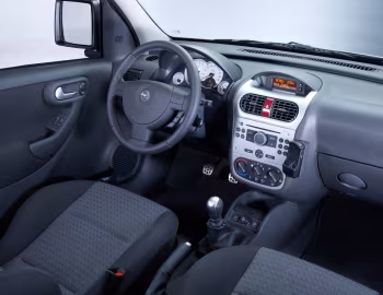 Interior Opel Combo Sport Tour (C) '07.2006–09.2010