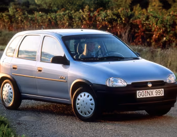 Opel Corsa Swing 5-door (B) '08.1993–02.1997