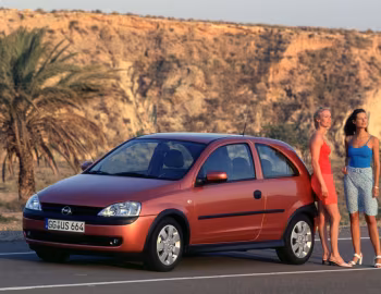 Opel Corsa 3-door (C) '2000–03