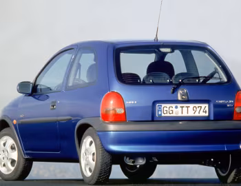 Opel Corsa "Edition 100" [Germany] (B) '01.1999–02.2000