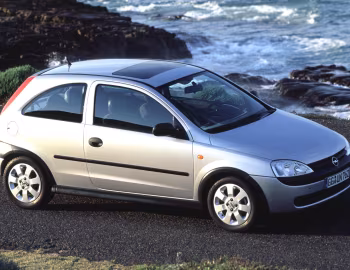 Opel Corsa 3-door (C) '2000–03